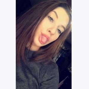 Meet your Posher, Isabella